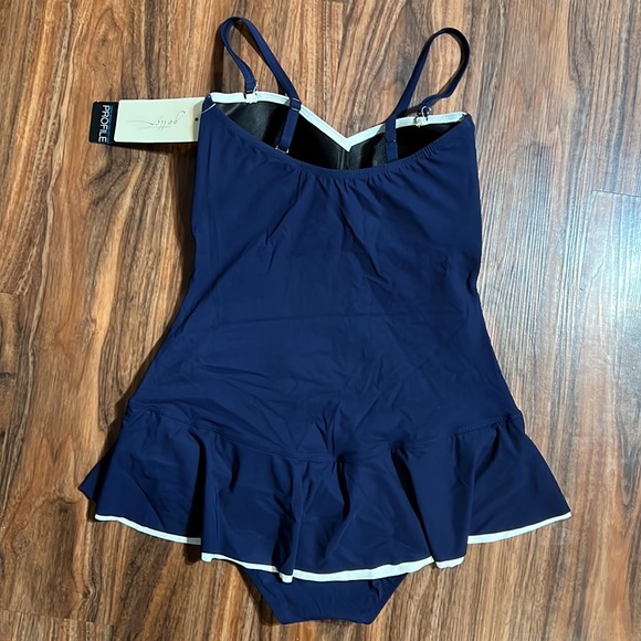 Gottex Profile Belle Curve Swimdress - Picture 10 of 16